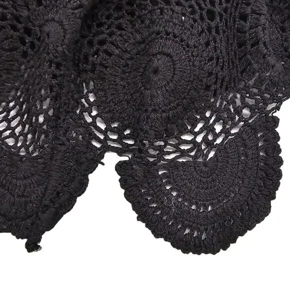 Free People Top Womens Size XS Black Crochet Lace Cut Out Bell Sleeve Whimsigoth - Picture 13 of 14